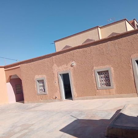 Gite D'Etape Taourirte Villa Kelaat-M'Gouna Exterior foto